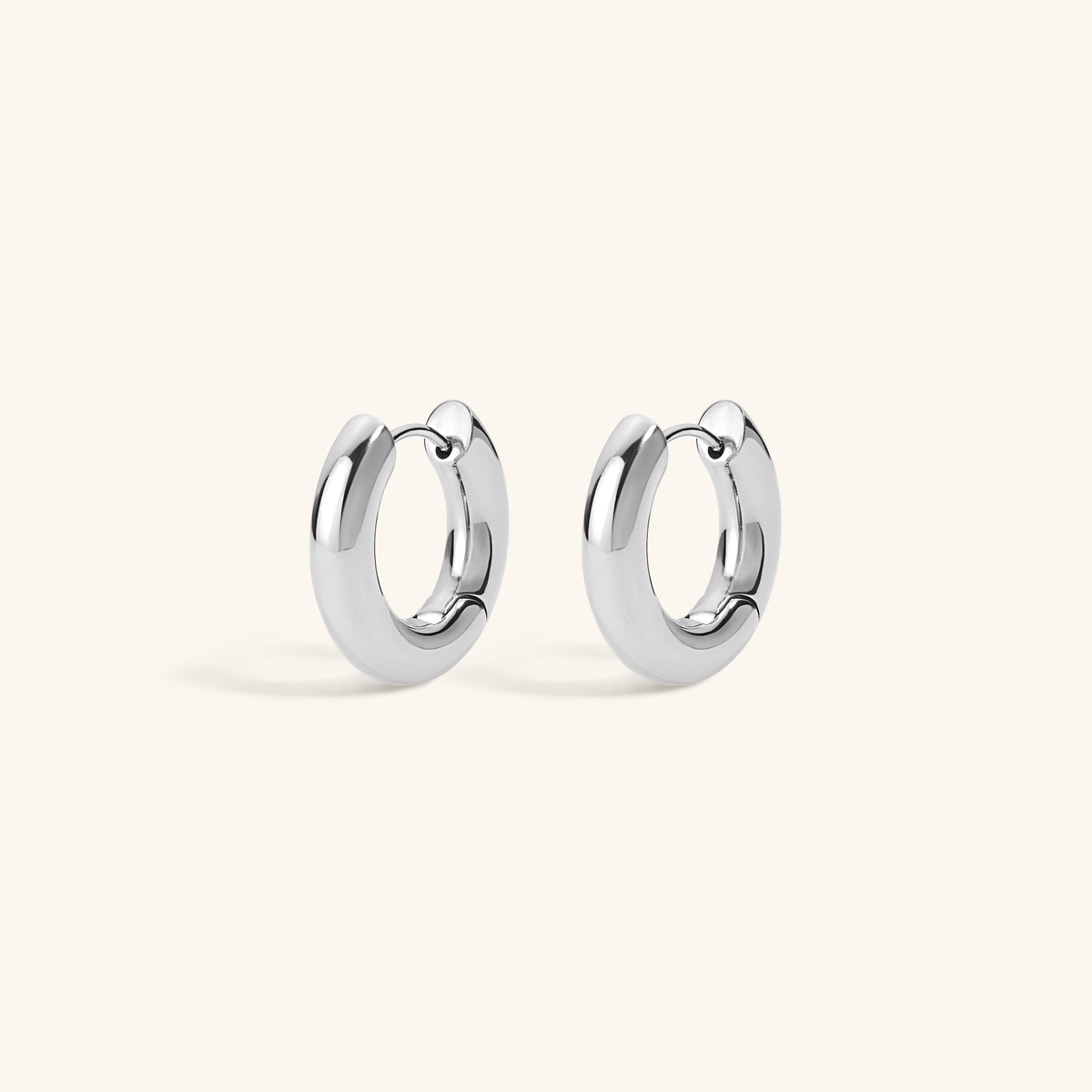 Every Body Hoops, 18mm in Silver