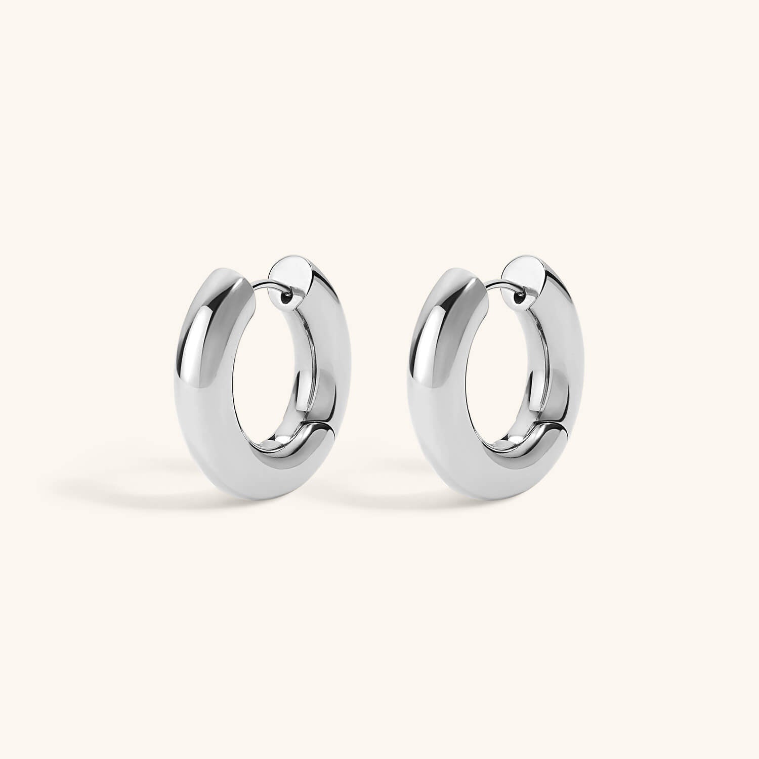 Mini Every Body Hoops in Silver