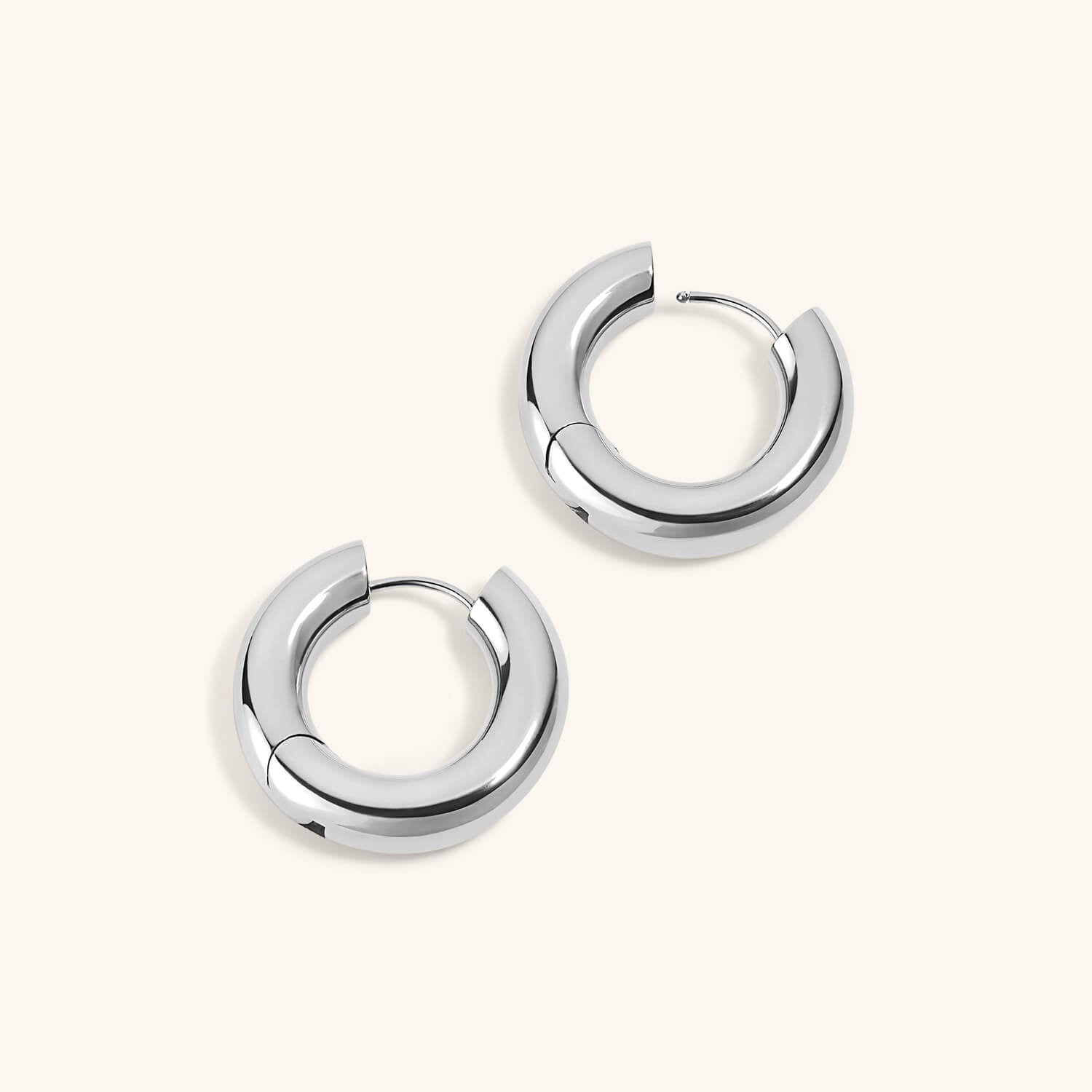 Mini Every Body Hoops in Silver