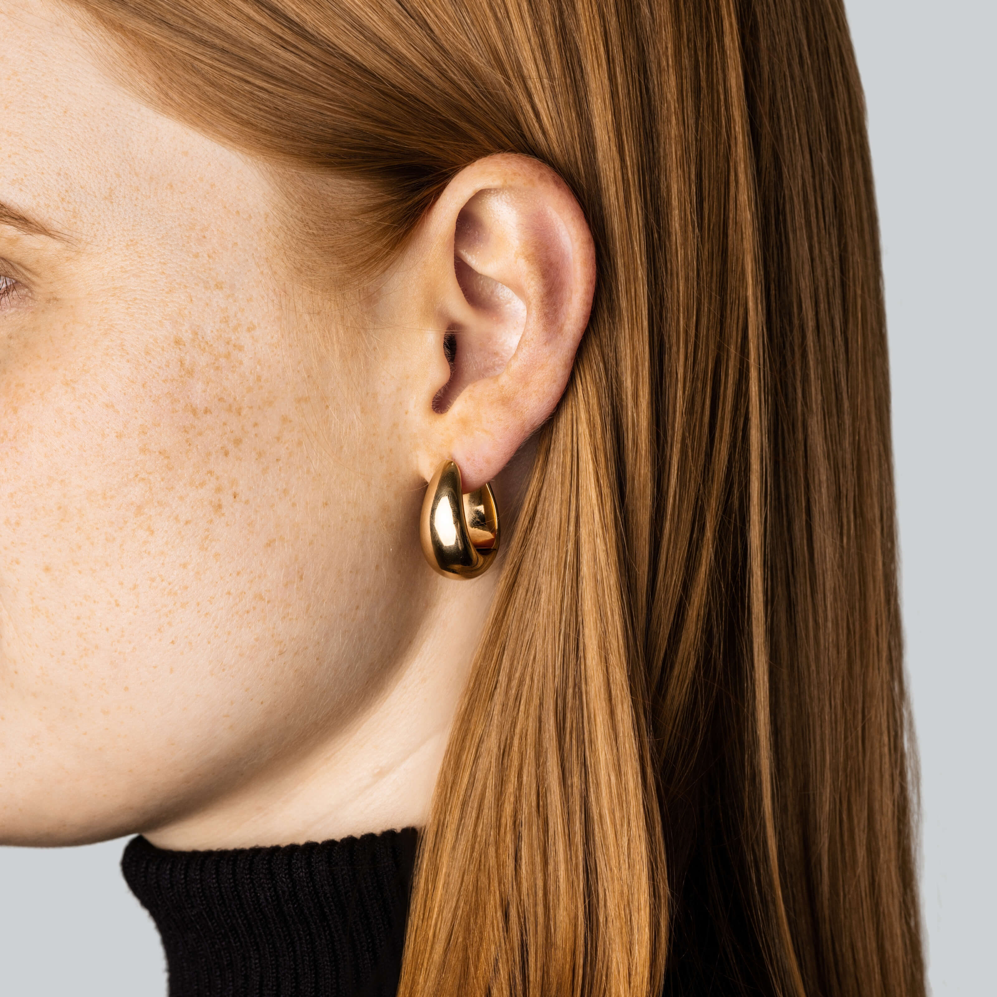 Dewdrop Hoops in Titanium - On Model (Gold)