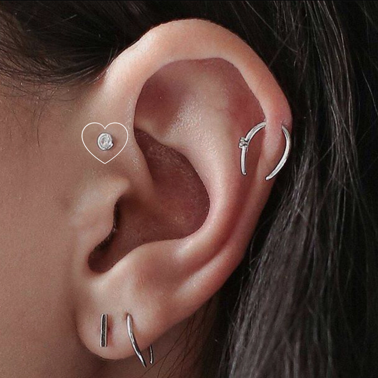 Forward helix piercing guide hero image