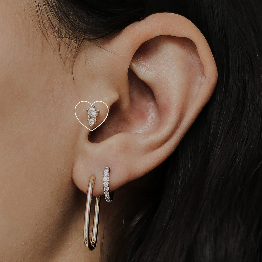 Tragus piercing