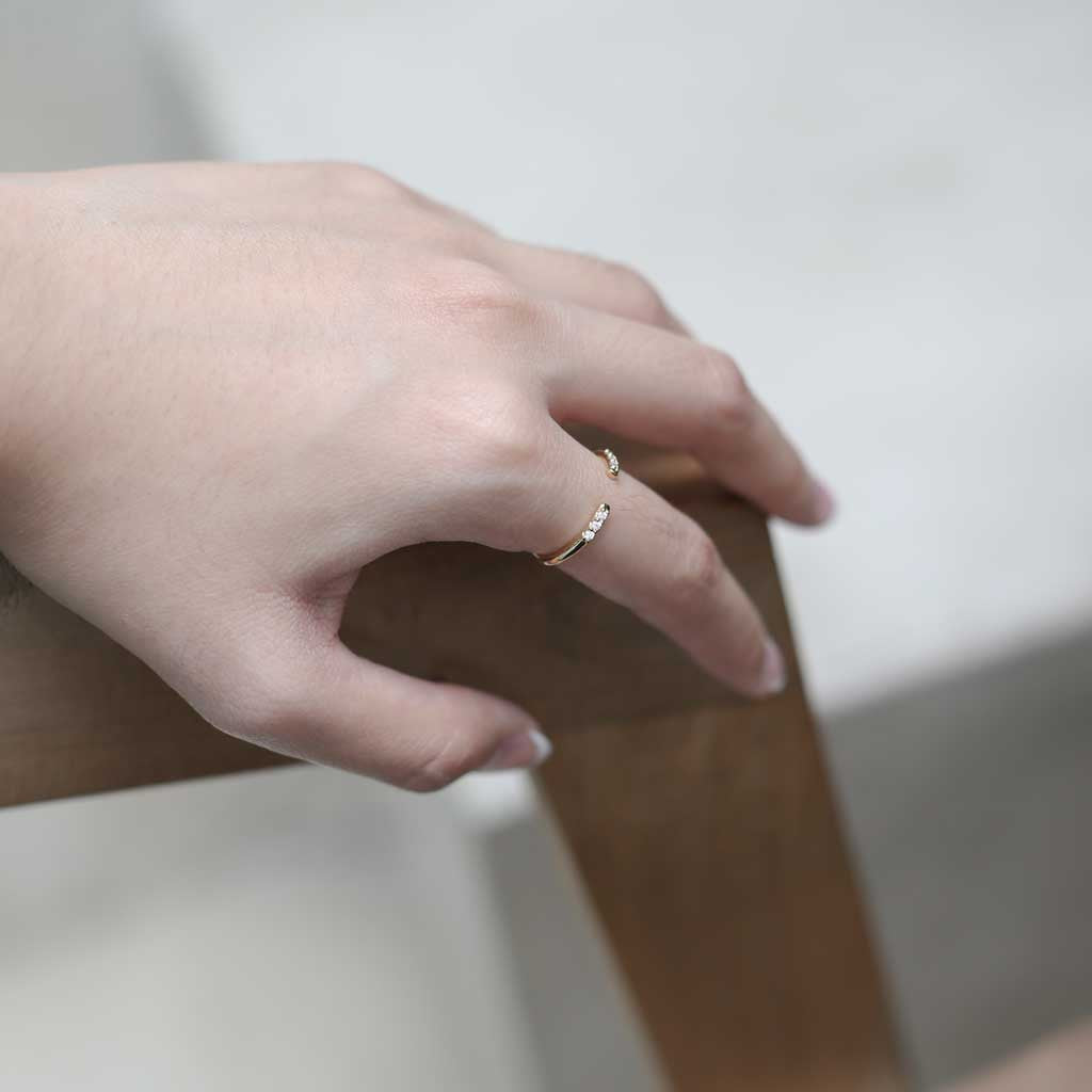 Ariel Ring in Gold on model