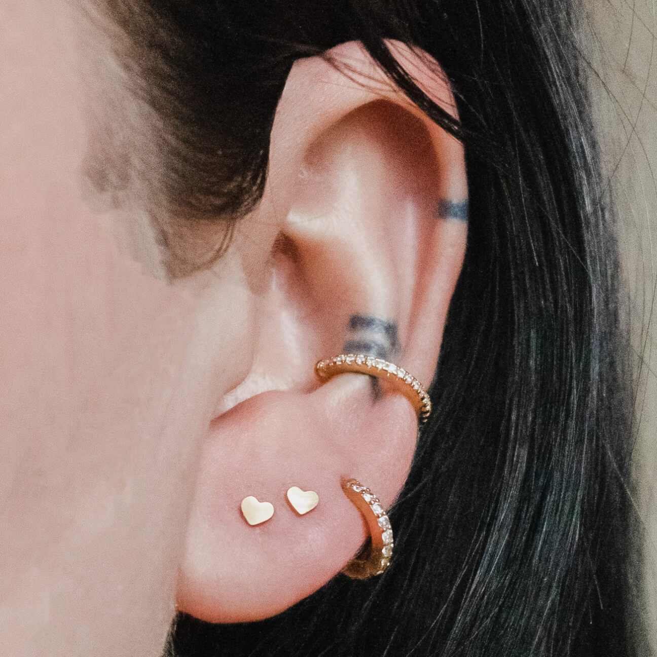 Classic Heart Push Pin Flat Back Earring on Model (Titanium - Gold))