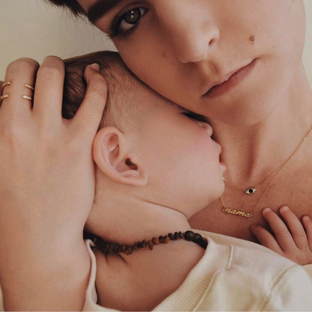 Ariel Ring in Gold on model