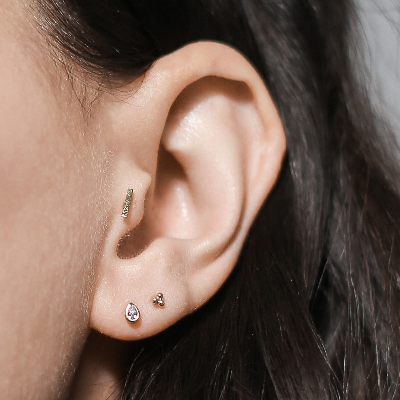 Little Bar Push Pin Flat Back Earring on model